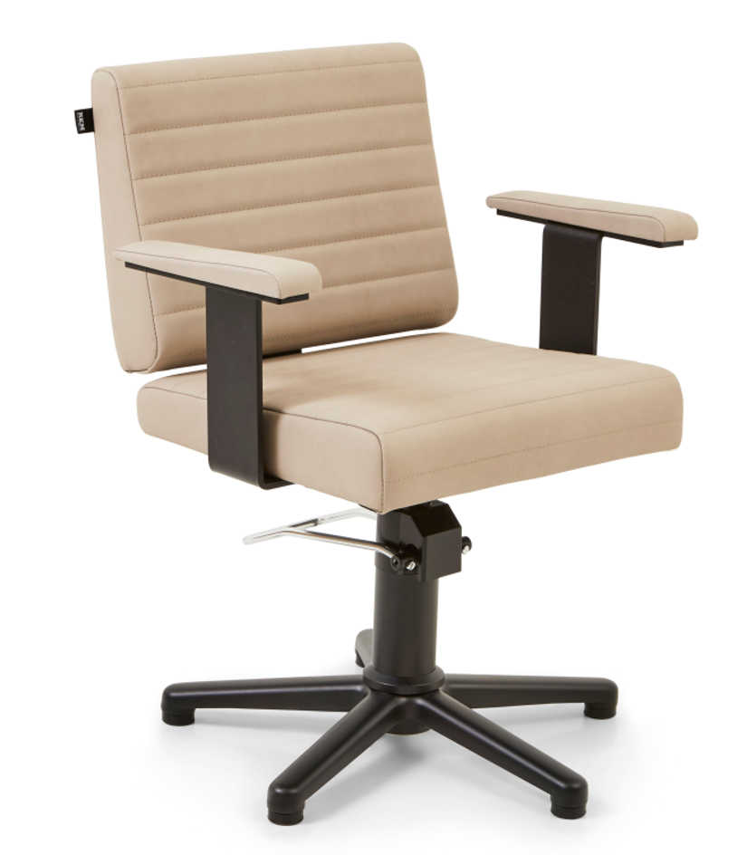 REM FAME STYLING CHAIR (HYDRAULIC) - Image 4
